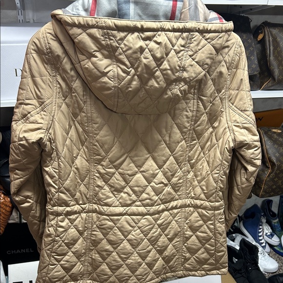 Barbour Tan Quilted Puffer Jacket - Picture 4 of 6